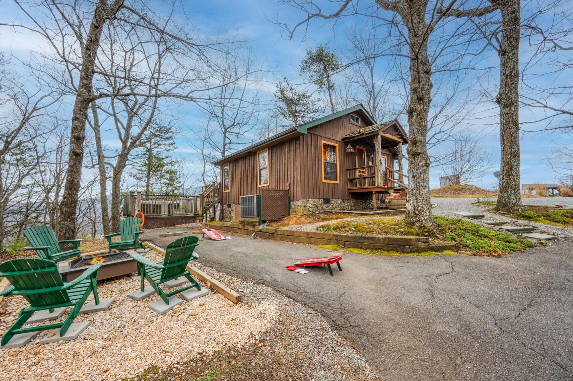 10 Miles Away From The Heart Of It All! Pigeon Forge Εξωτερικό φωτογραφία