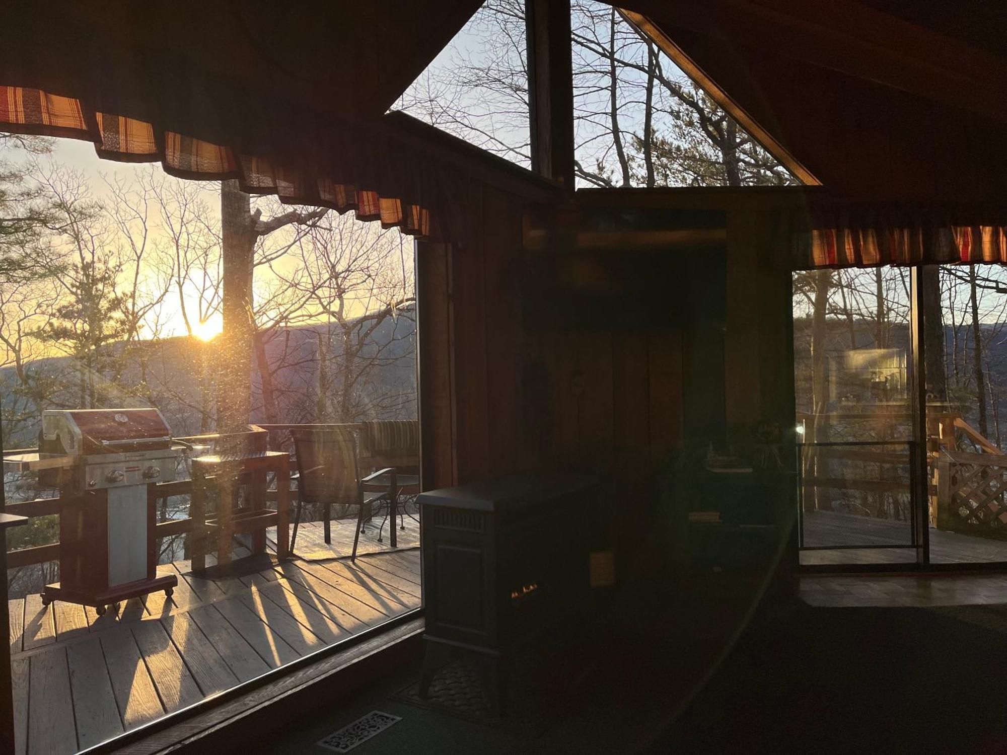 10 Miles Away From The Heart Of It All! Pigeon Forge Δωμάτιο φωτογραφία
